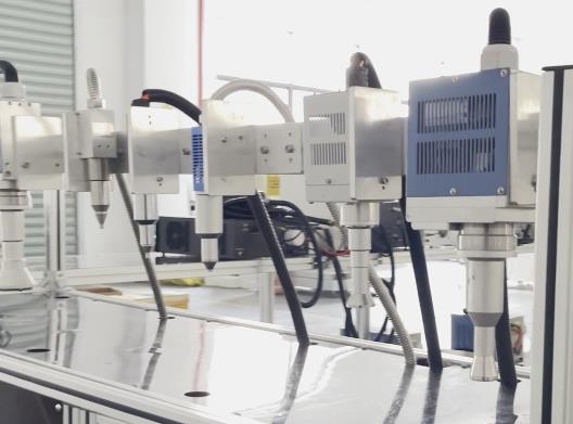 双枪大气日皮视频APP在线看黄机