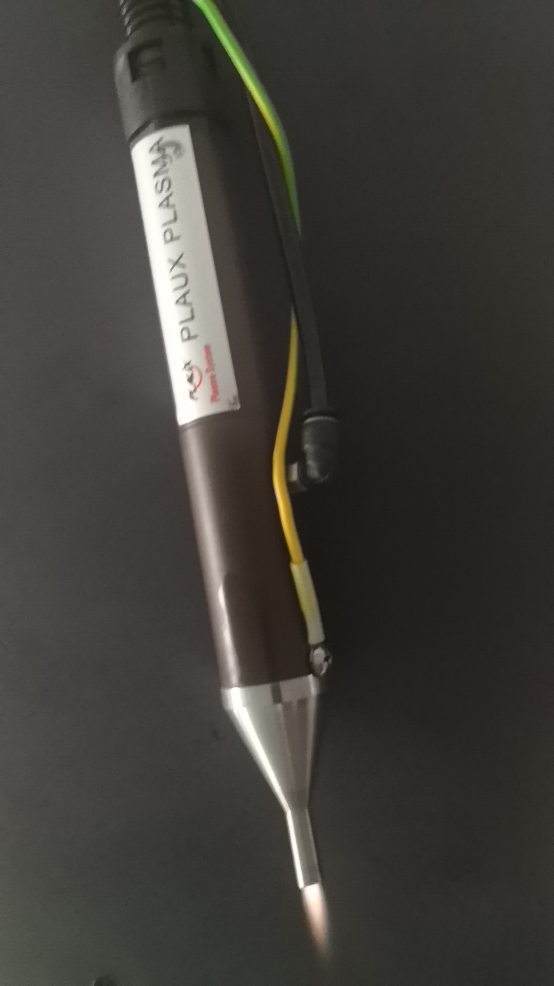 日皮视频APP在线看黄机的等离子体