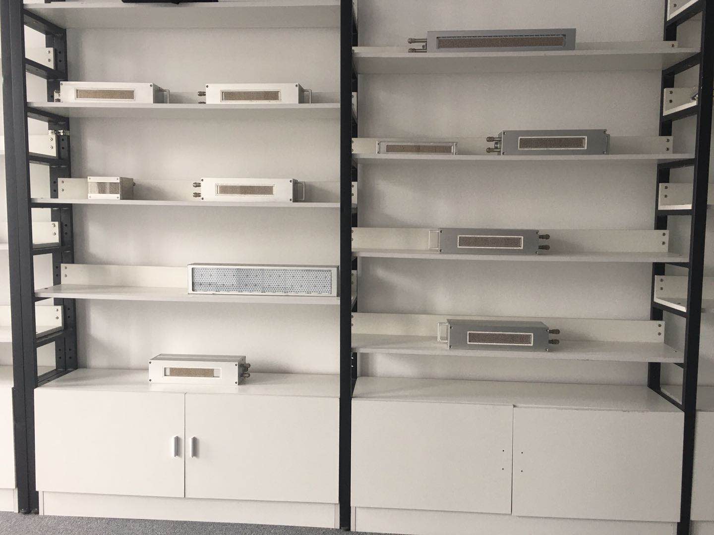 日皮视频免费看软件与合作伙伴共同研发推出UVLED系列产品