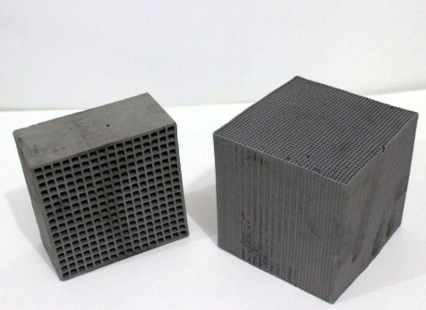 多孔材料使用低温日皮视频APP在线看黄机表面改性有何效果？-日皮视频免费看软件